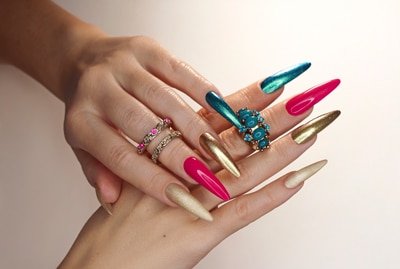 acrylic-nail-extensions